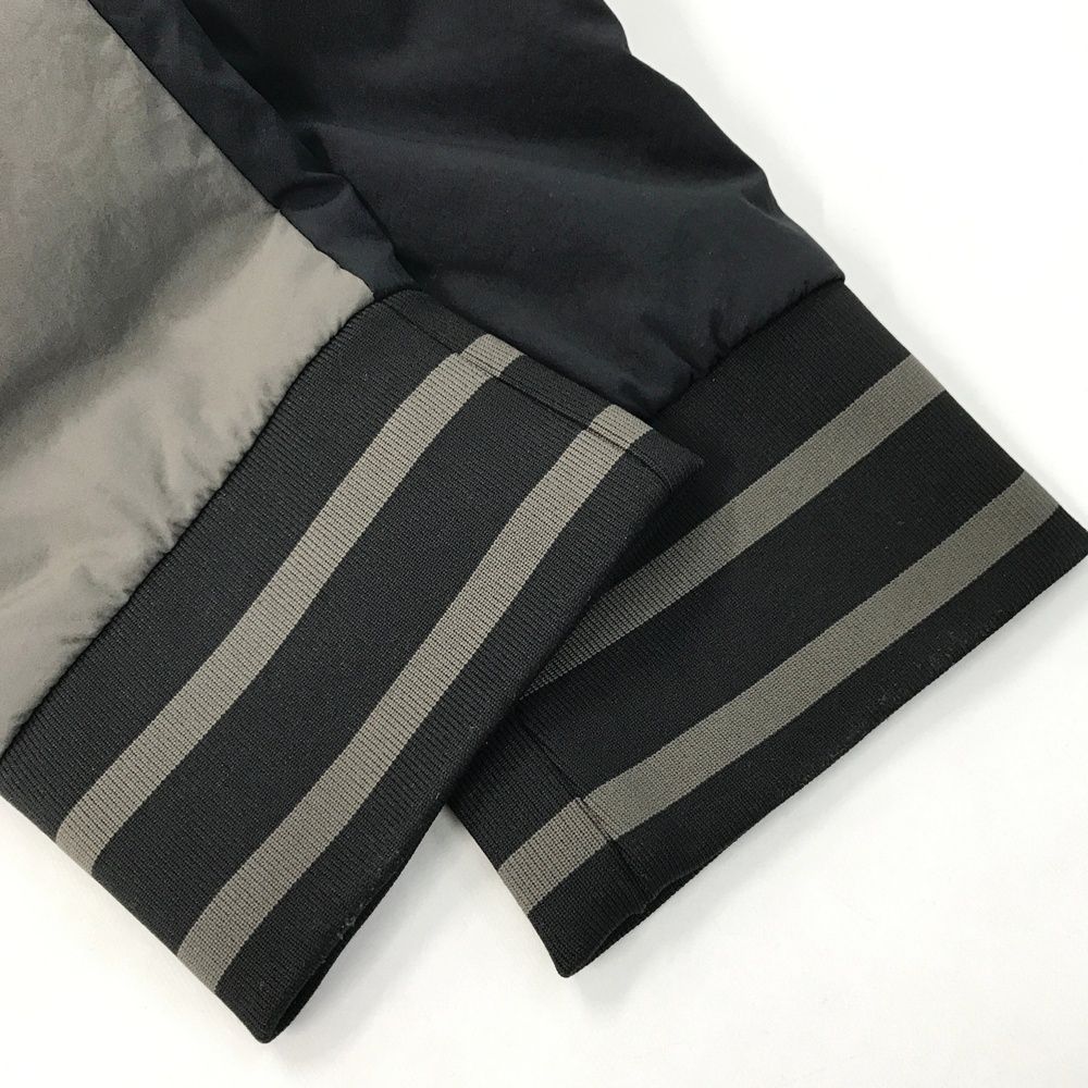 240101516087 ゴルフウェア