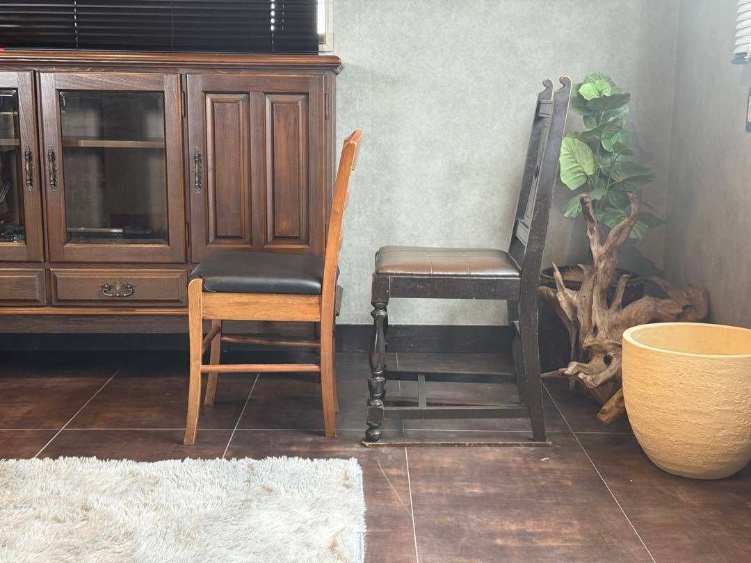 アンティーク　ヴィンテージチェア　クラシック　レトロ　古家具　2脚セット　IZ アンティーク ヴィンテージチェア クラシック レトロ 古家具 2脚セット