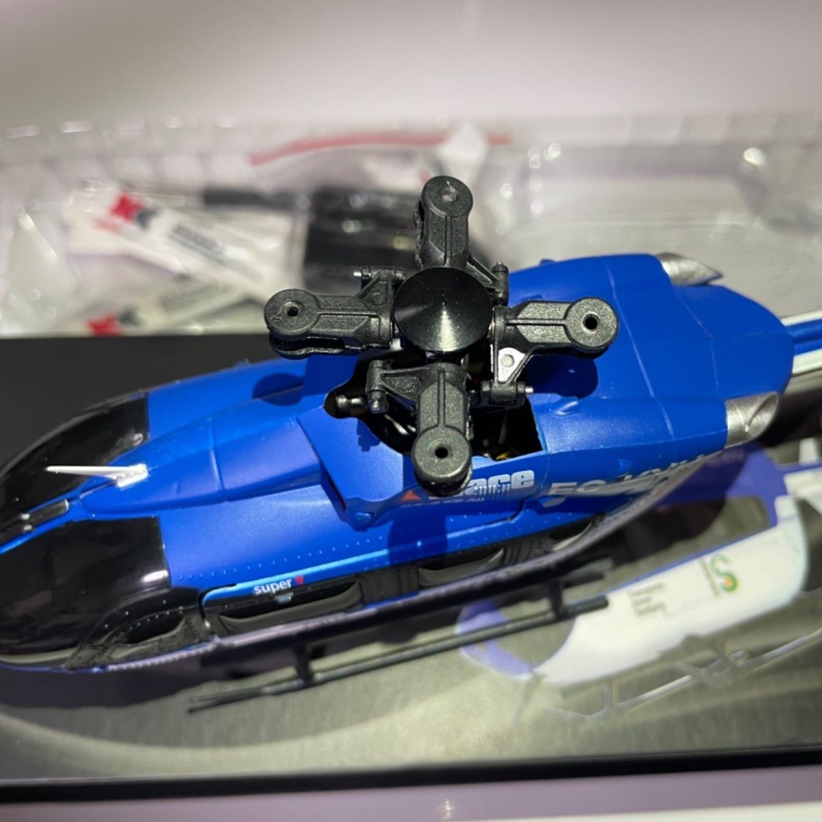 Amazon.co.jp: ラジコンヘリ XK EC145 K124 : おもちゃ