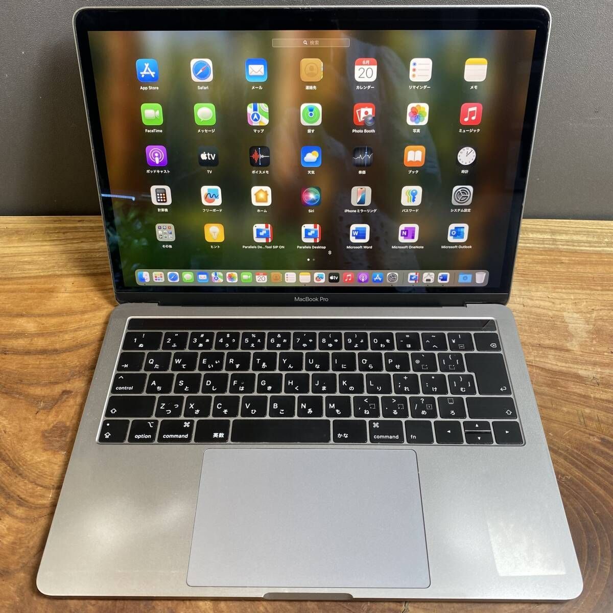 美品/新品バッテリー］Apple MacBook Pro 13inch 2019/Core i7 2.8GHz