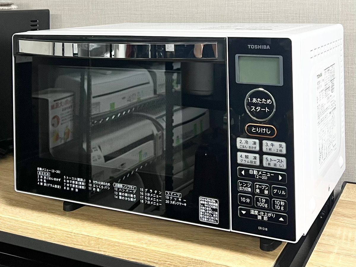 東芝 TOSHIBA オーブンレンジ ホワイト ER-S18-W 18L 2022年製 - メルカリ