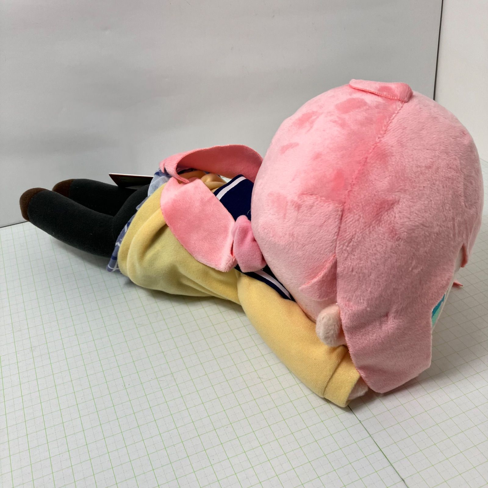 瀬戸店】タグ付き ゆるキャン 寝そべり スペシャルぬいぐるみ