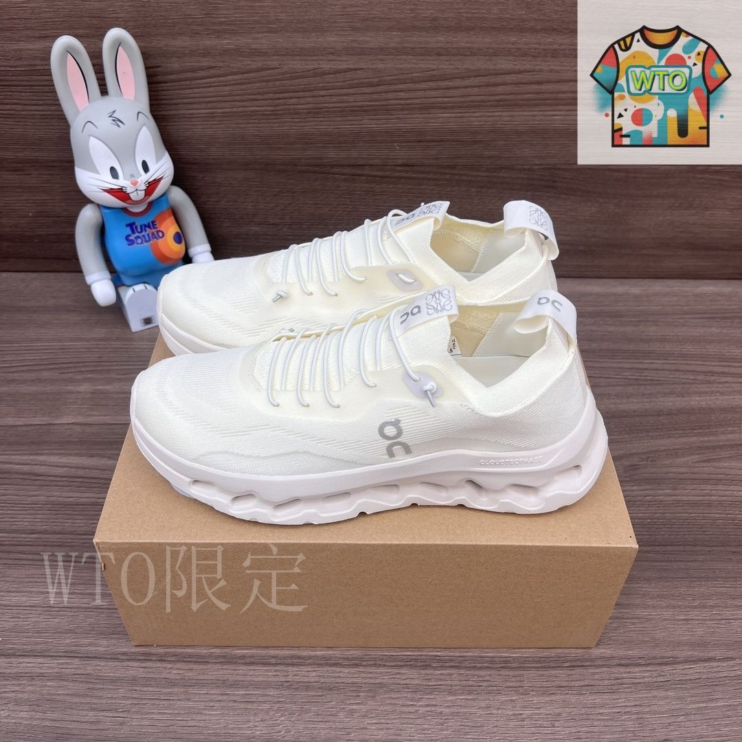 On CLOUDTILT x LOEWE ロエベ ローカット ライフスタイル