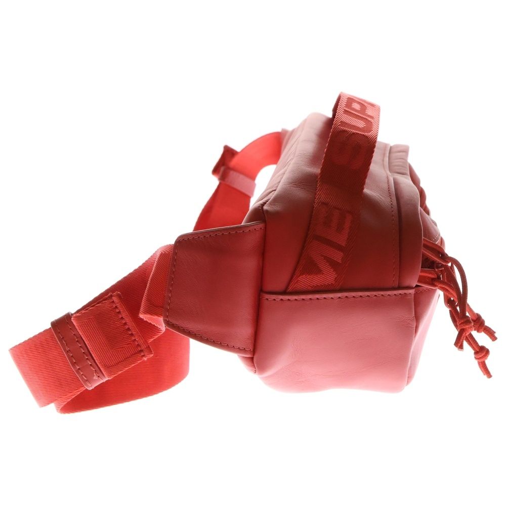 SUPREME シュプリーム