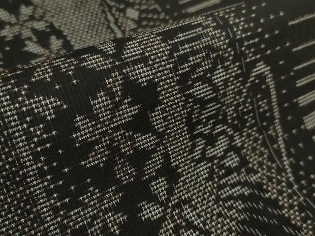 平和屋着物□極上 本場大島紬 9マルキ 古代染色純泥染 入来玄彩 花間道