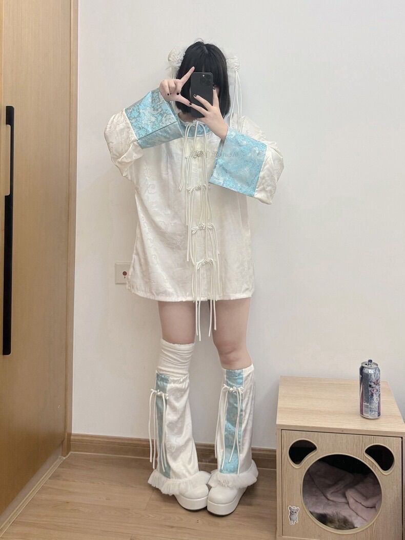 ナガ族 タペストリー（白、大） ナガ族 タペストリー（白、大