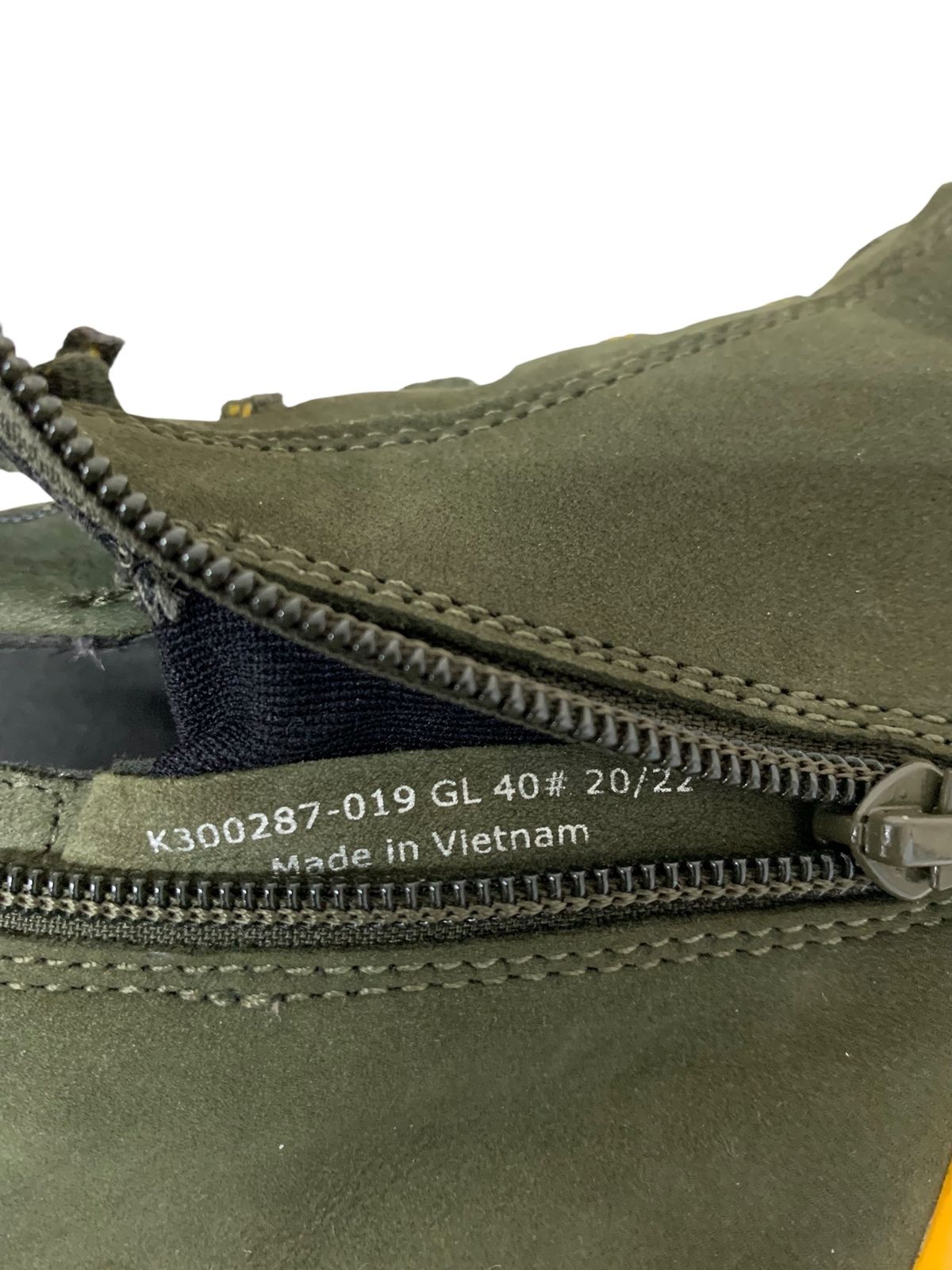 カーフスキンレザー MICHELIN®ラバーアウトソール