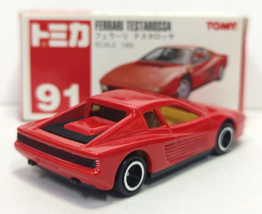 TOMY トミカ赤箱中国製
