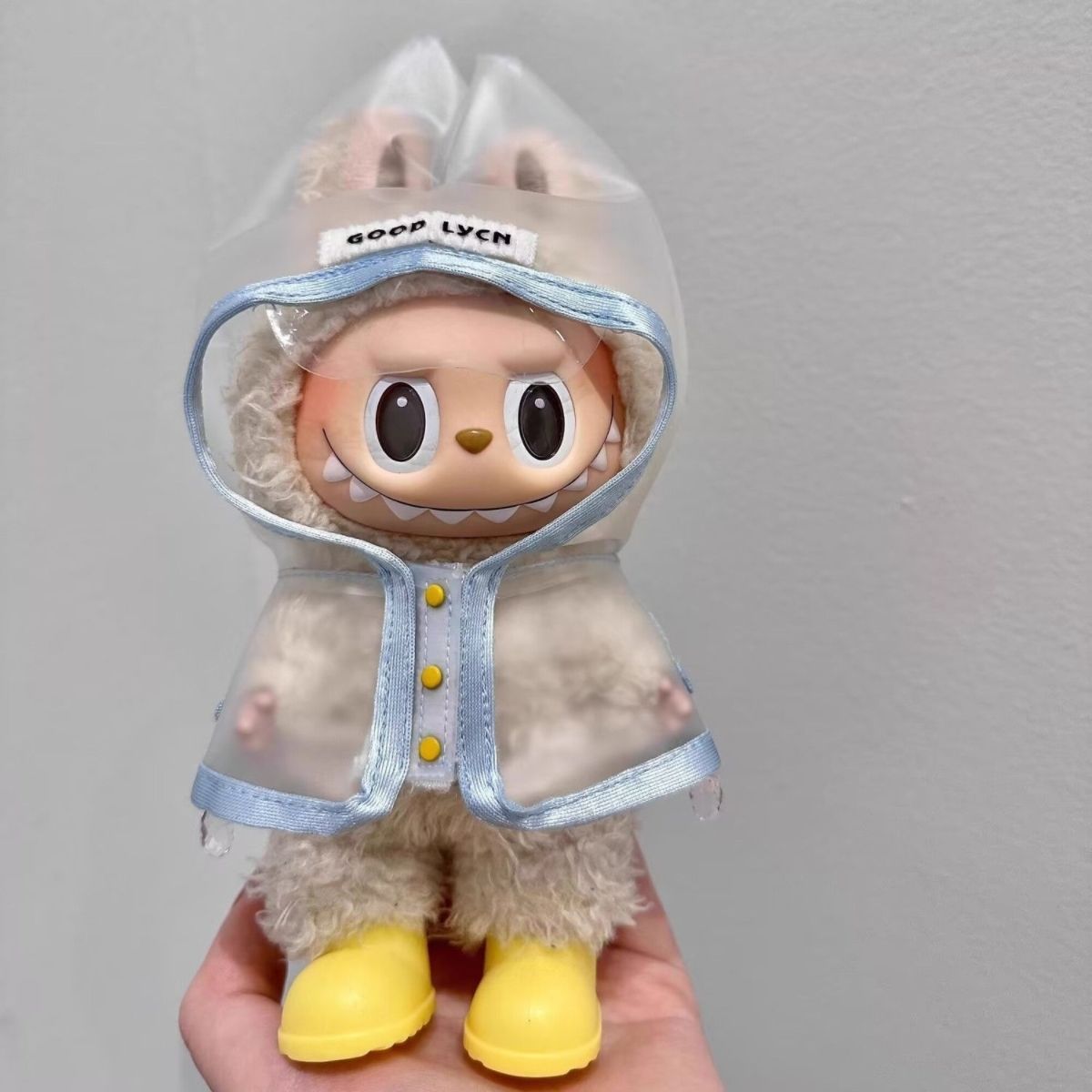 レインボー帽子2点セット labubuラブブぬいぐるみ服17cm着せ替え着ぐるみ レインボー帽子2点セット labubuラブブぬいぐるみ服17cm着せ替え