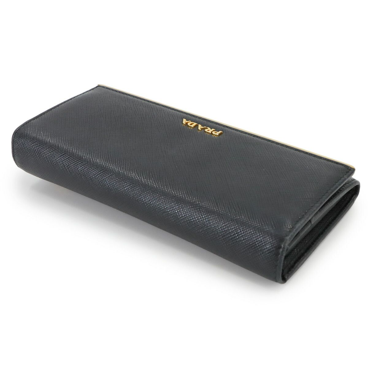 美品✨ PRADA プラダ　二つ折り 長財布　サフィアーノ 黒　ブラック リボン PRADA 長財布 二つ折り サフィアーノ レザー ブラック 美品✨ PRADA