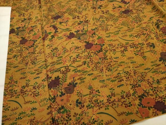 正絹小紋　袷　縞柄　べらぼう　粋な姐さん　町娘　未使用 絽小紋 刺繍 飛び柄 牡丹鼠色 正絹 反物 TN Prices down2）正絹