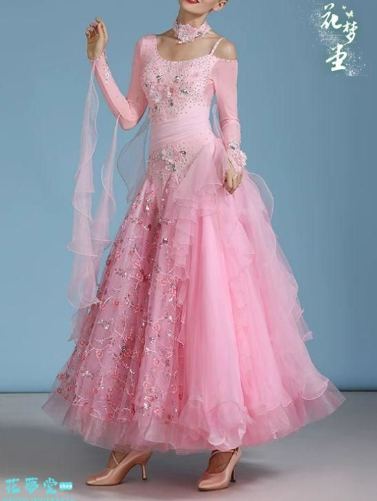 モダンダンス 刺繍