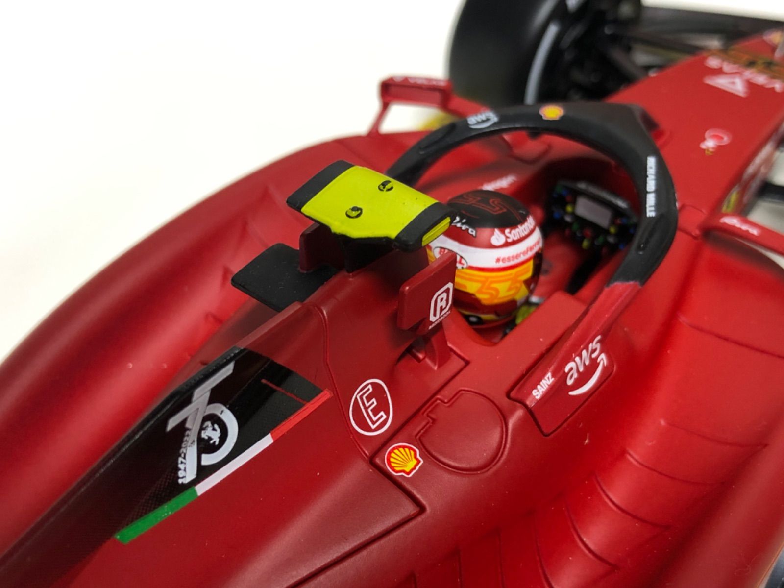 Burago 1/18 Ferrari F1-75 #55 CARLOS SAINZ フェラーリ ブラーゴ