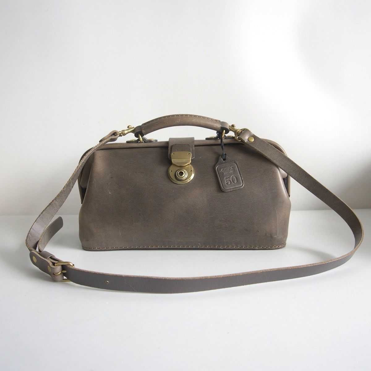 良品✨HERZ Organ ダレスバッグ ドクターバッグ レザー ブラック 良品✨HERZ Organ ダレスバッグ ドクターバッグ レザー ブラック