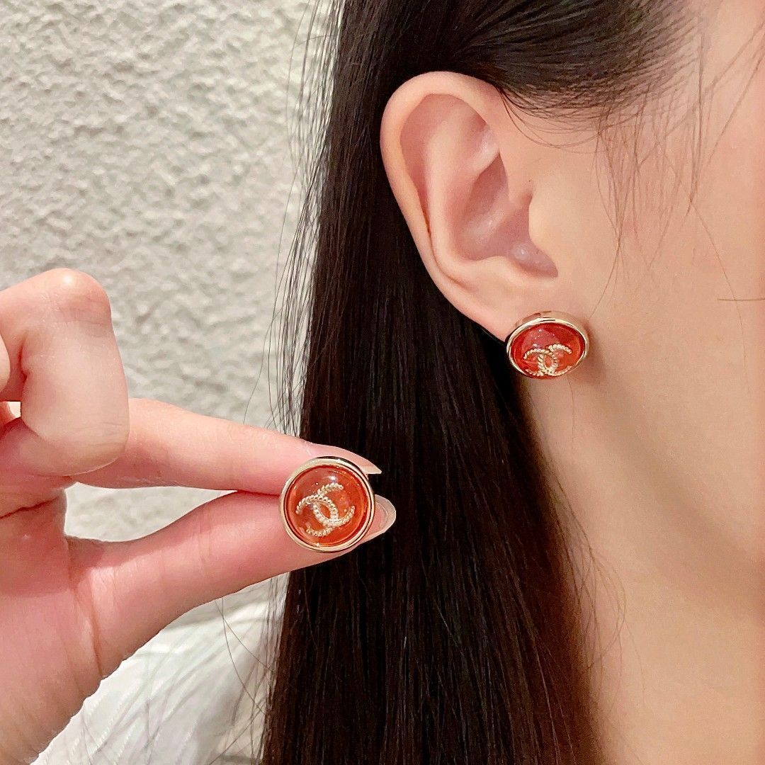 イヤリング・CHANEL・ヴィンテージ 楽天市場】シャネル イヤリング ラインストーン マトラッセ