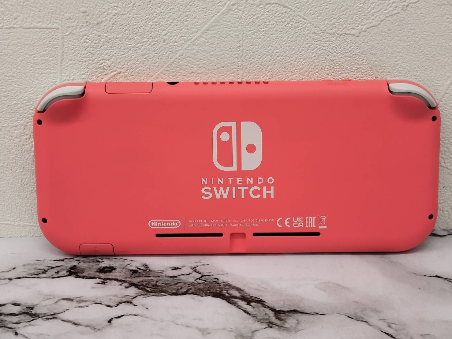 Nintendo 】Switch Lite ニンテンドースイッチ ライト コーラル Nintendo 】Switch Lite ニンテンドースイッチ ライト コーラル
