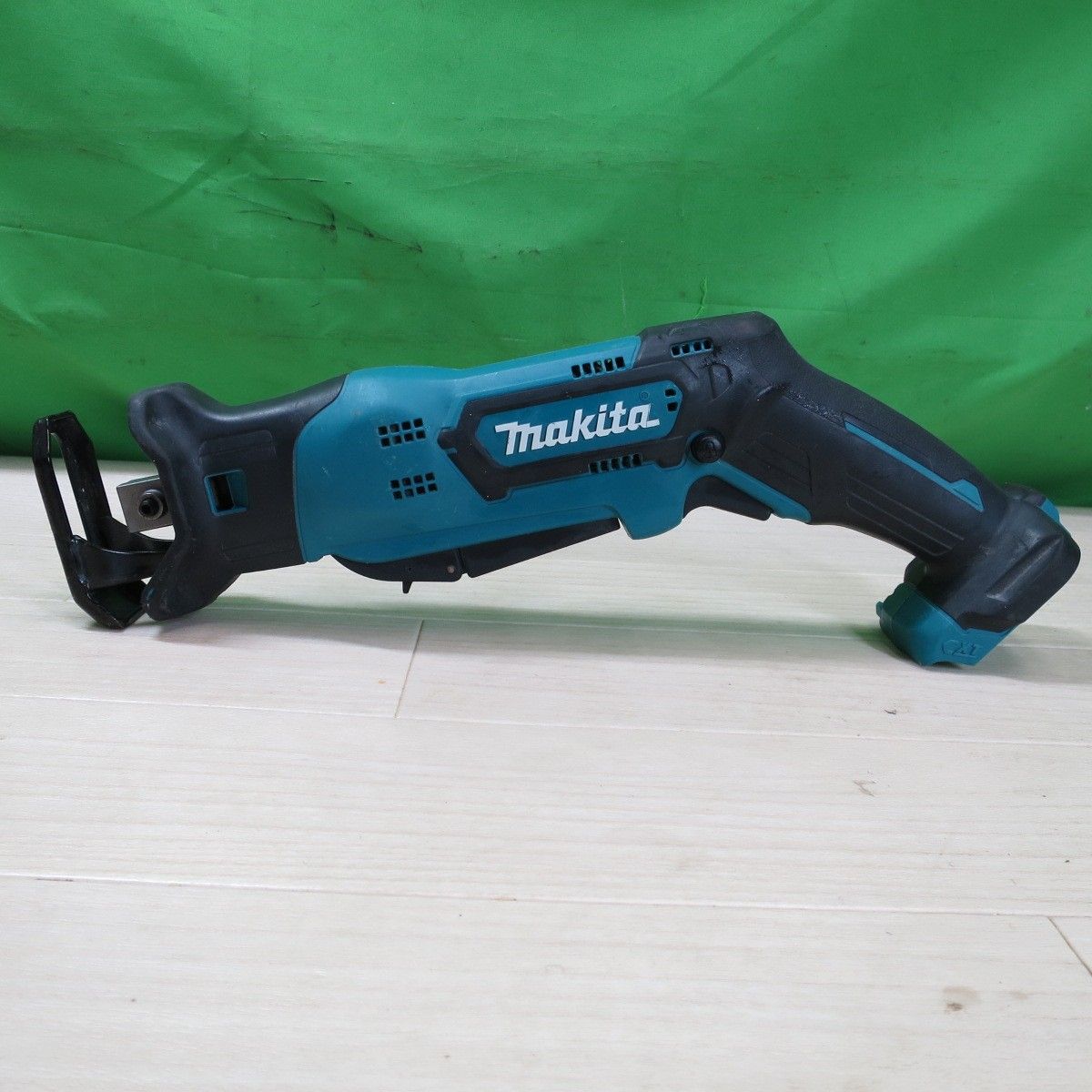 送料無料 マキタ 充電式 レシプロソー JR104D 電動 工具 セーバーソー セーバソー コードレス makita 本体のみ