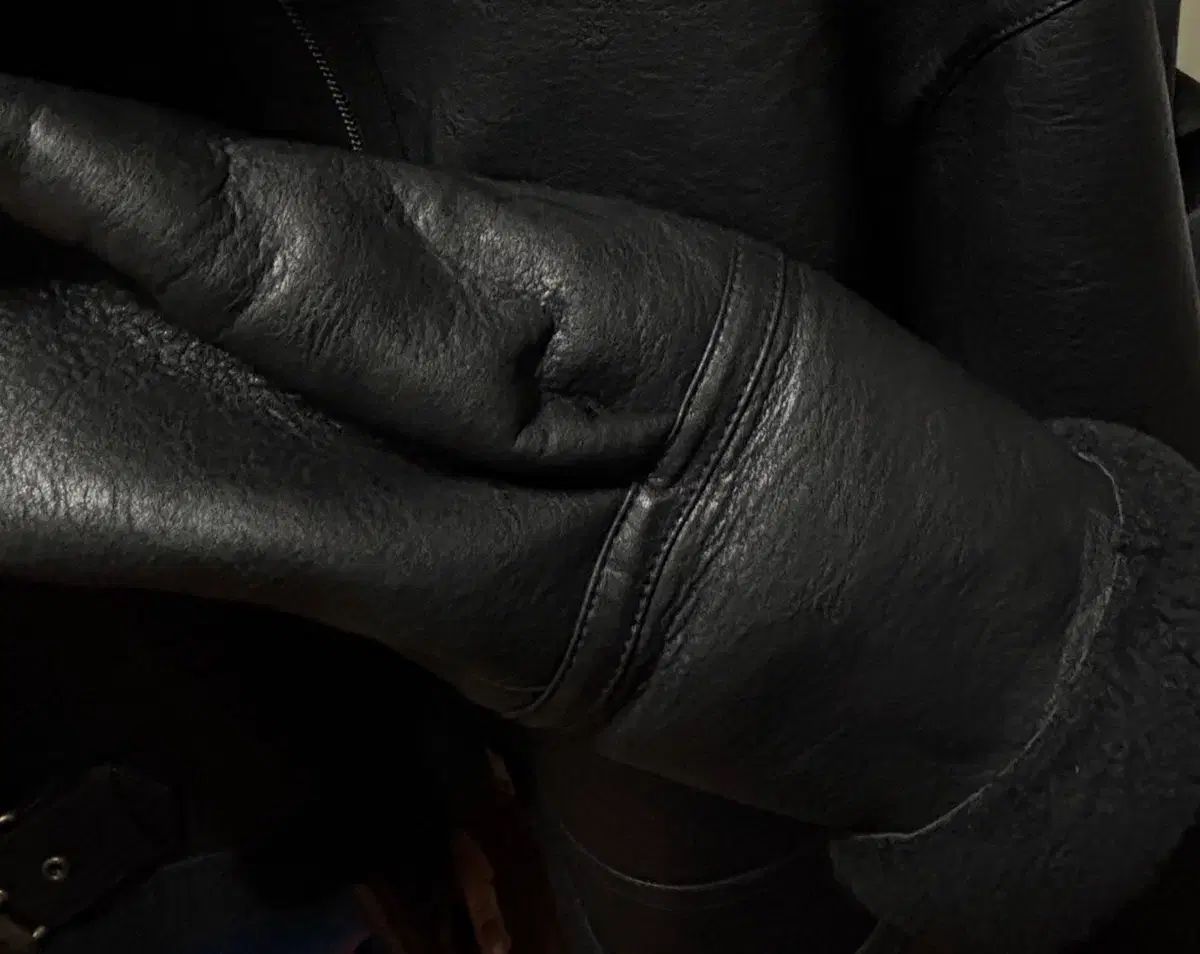 BLACKUP ブラックアップ