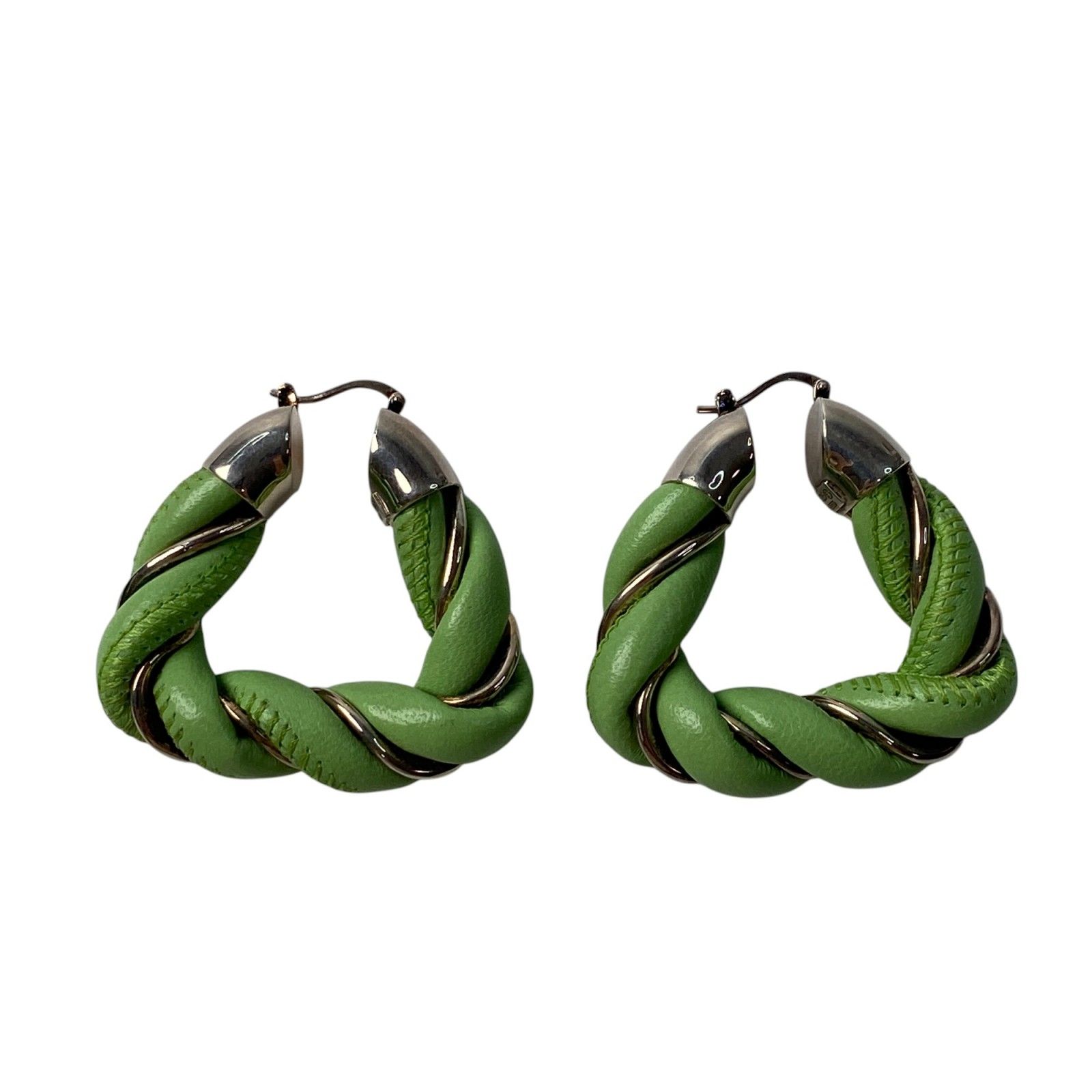 美品 ボッテガヴェネタ BOTTEGA VENETA パラキート ツイストピアス 美品 ボッテガヴェネタ BOTTEGA VENETA レディース パラキート