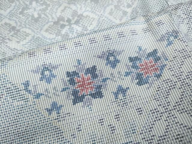 平和屋着物○本場大島紬 白大島 7マルキ 切嵌吉祥花文 総