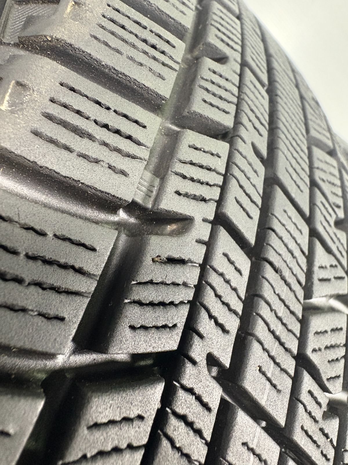 送料無料 155|65R13