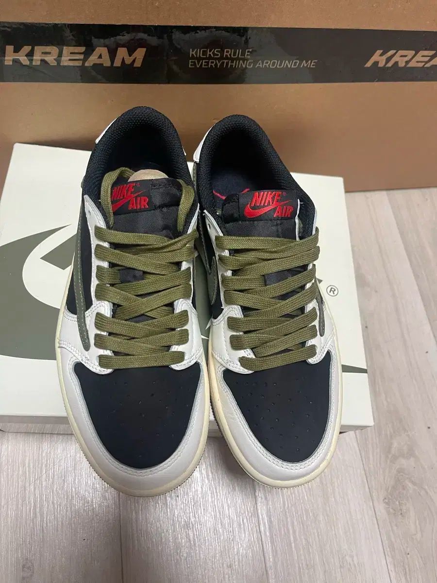 ジョーダン 1 トラヴィススコット ロー ミディアム ウリブ 230