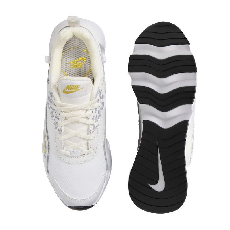 新品未使用　ナイキ ウィメンズ RYZ 365 II NIKE レオパード厚底 NIKE WMNS RYZ 365 II 