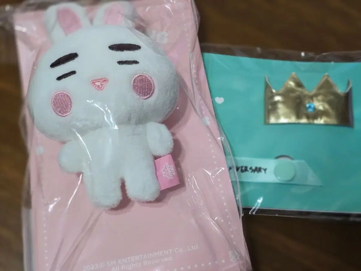 SHINee(シャイニー) オンユ(ONEW) キング・チン 10cm +ハット まとめ売り