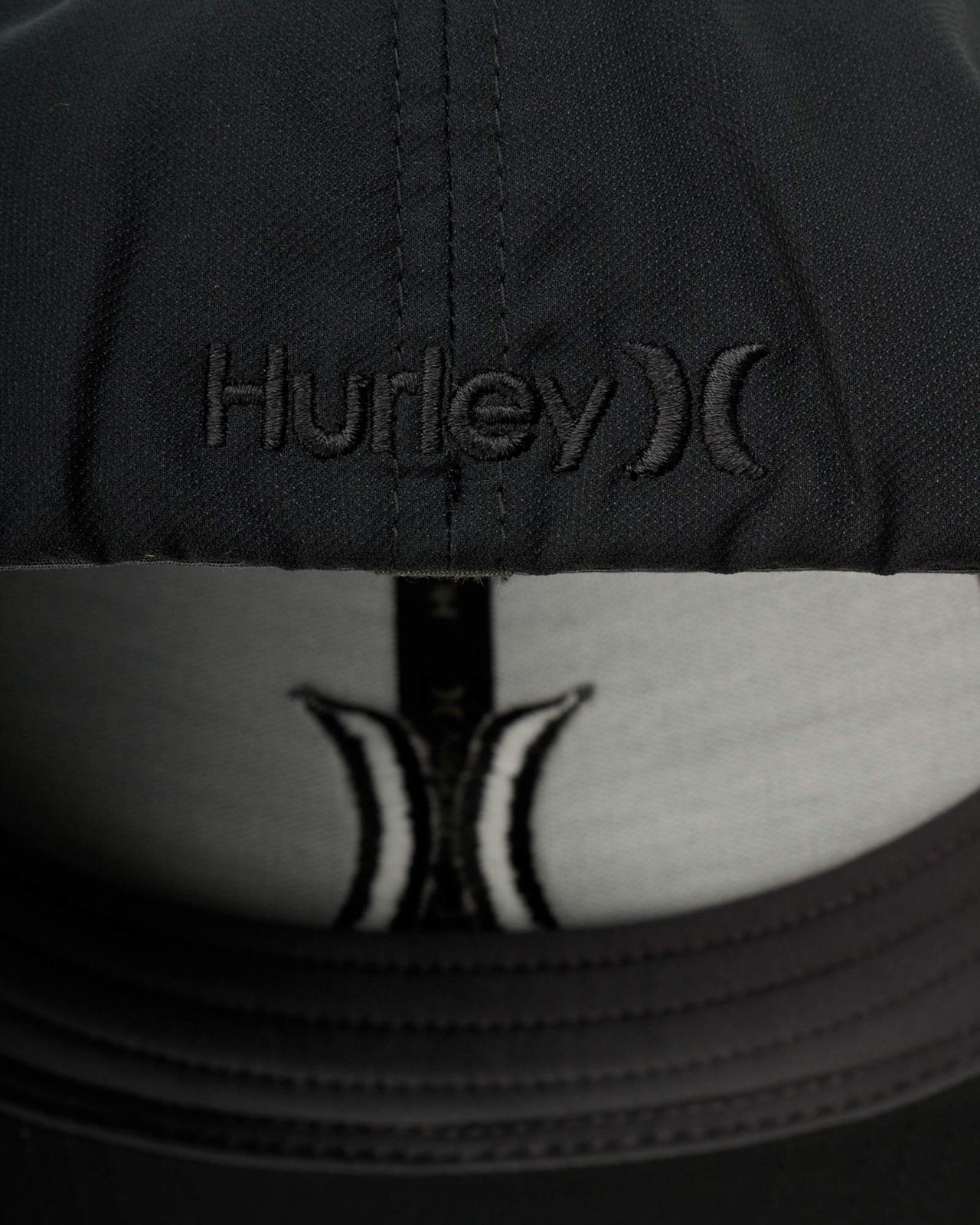 【最短翌日配送】 Hurley メンズ ワンアンドオンリー Flexfitキャップ ブラック US サイズ Small Medium ブラック ブラック M 運