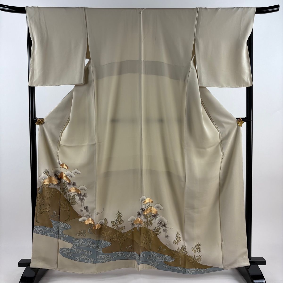 色留袖 身丈163.5cm 裄丈68cm L 袷 笠松 流水 金糸 金彩 ベージュ 正絹 秀品 一つ紋