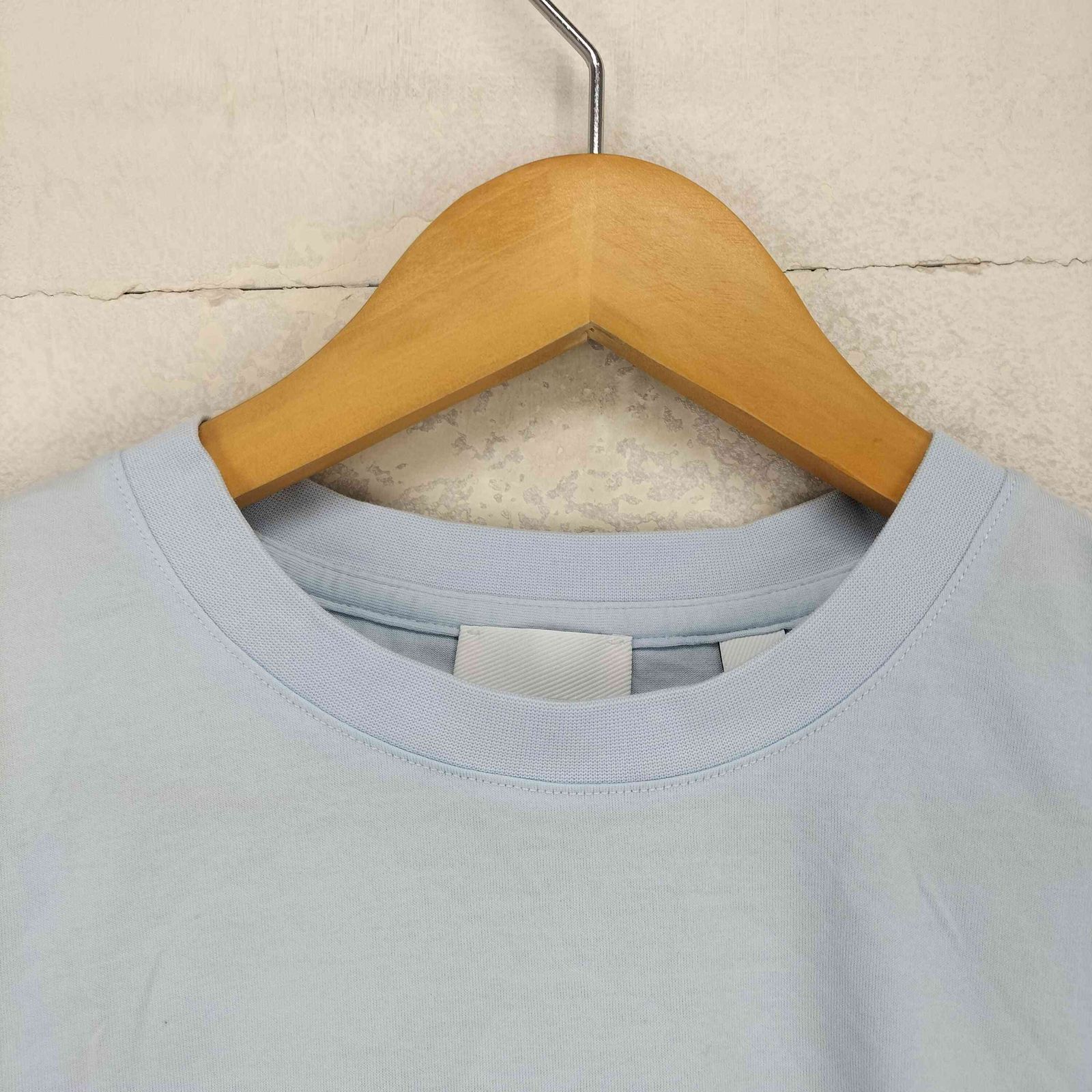 BURBERRY Tシャツ 今日特価】Burberry 25ss 胸元パッチ刺繍 T シャツ - メルカリ
