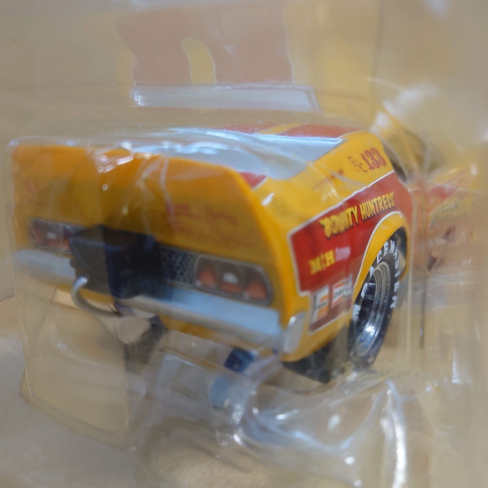 1/18 ロングノーズ マスタング シャーリー マルダウニー 1972 ミニカー 1/18 ロングノーズ マスタング シャーリー マルダウニー