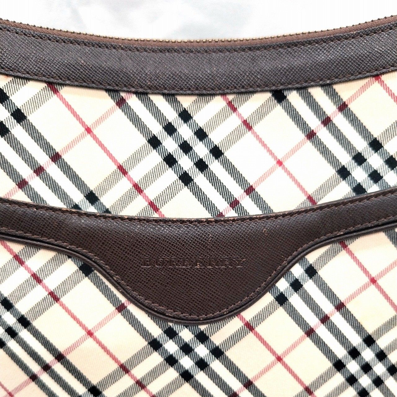 バーバリー(Burberry) ナイロン×レザー ノバチェック ショルダーバッグ  