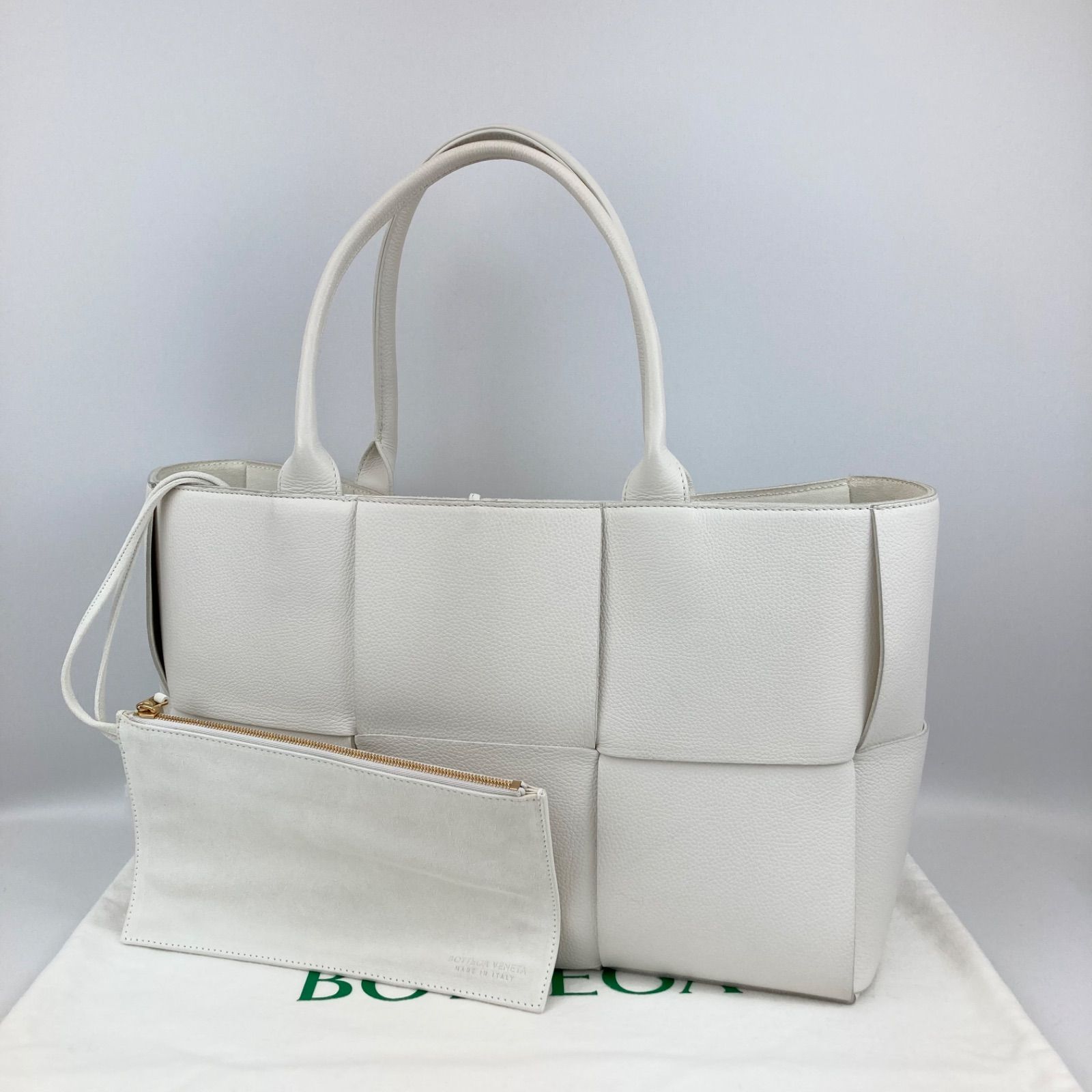 BOTTEGA VENETA ボッテガ ヴェネタ マキシイントレチャート