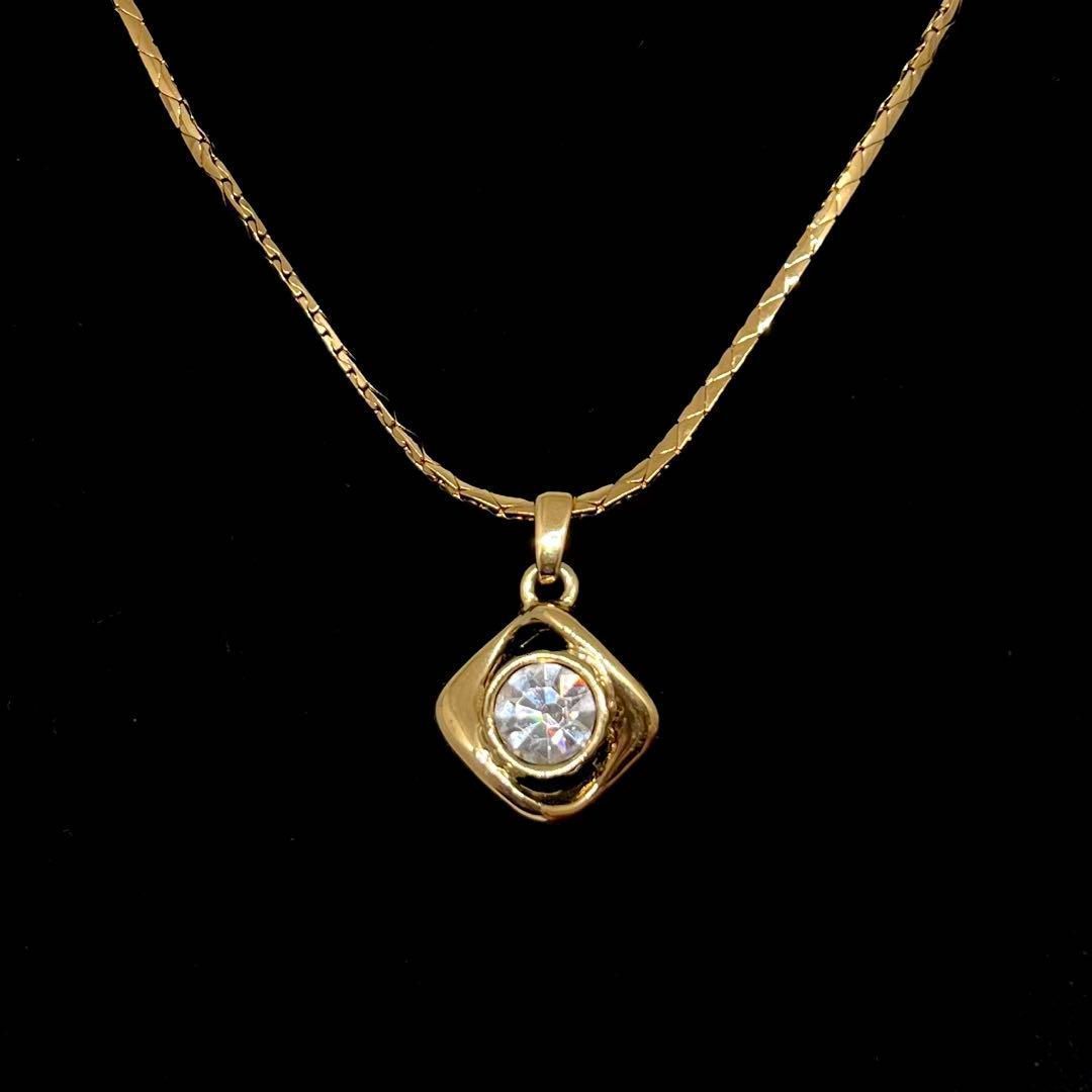 YVES SAINT LAURENT イヴサンローラン ネックレス クリスタル ビジュー ヴィンテージ ゴールド