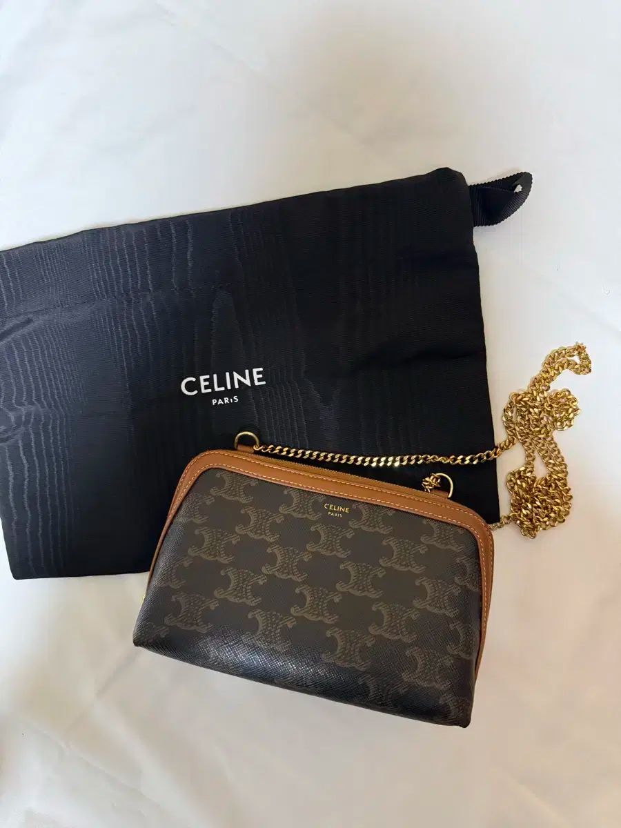 Celine セリーヌ トリオンフ チェーン クラッチ