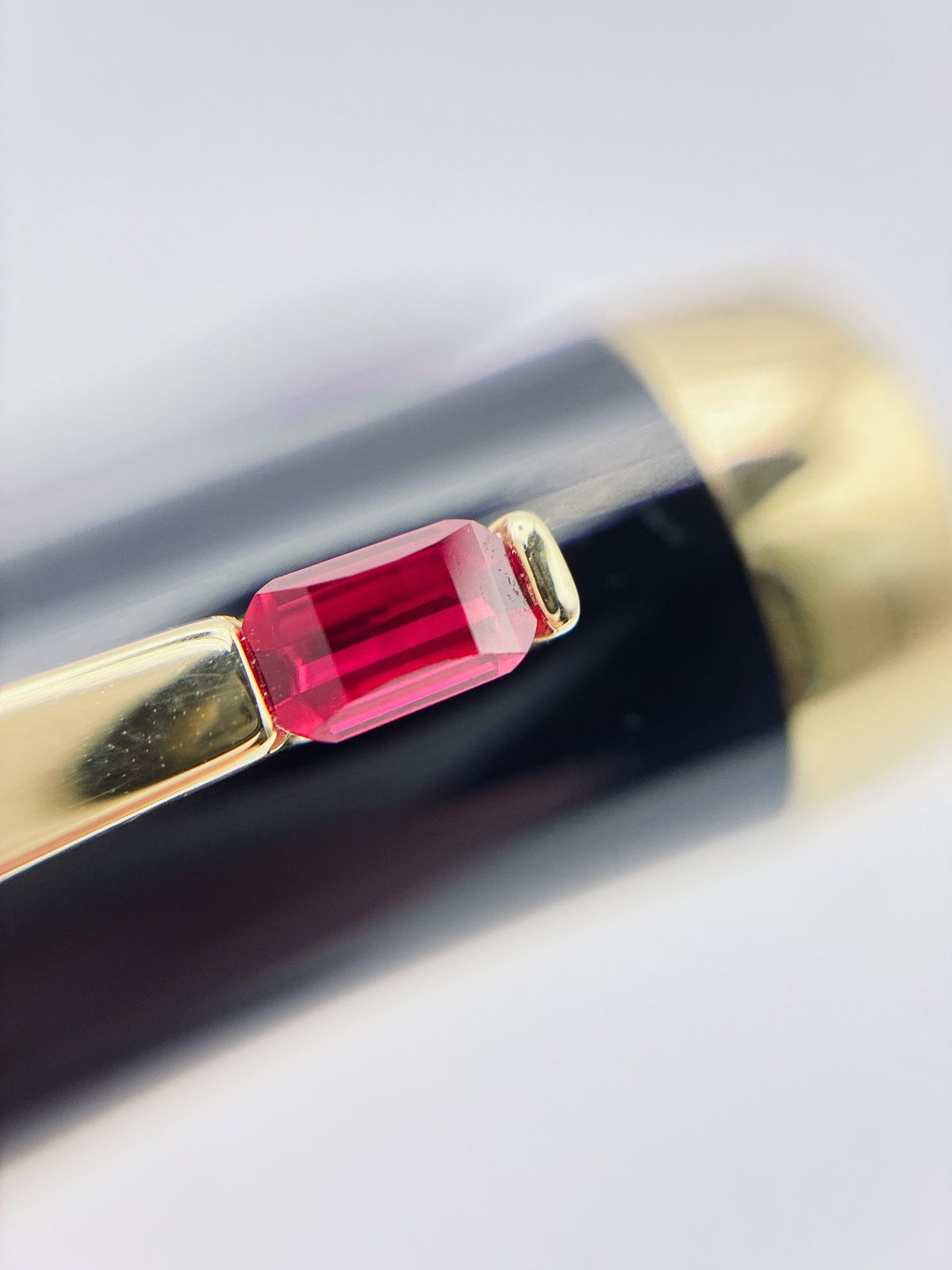 ボールペン ブラック