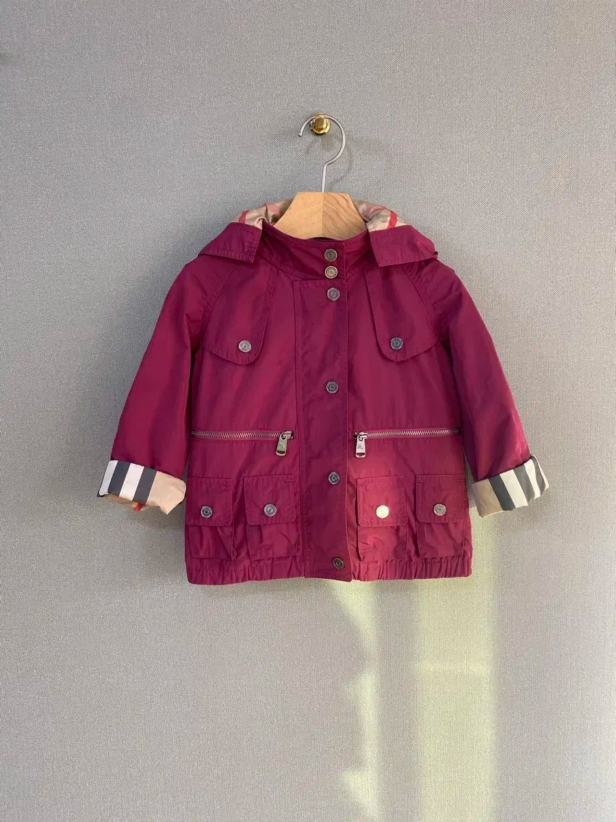 BURBERRY バーバリー キッズ トレンチ コート バーガンディー ウィンドブレーカー 3y