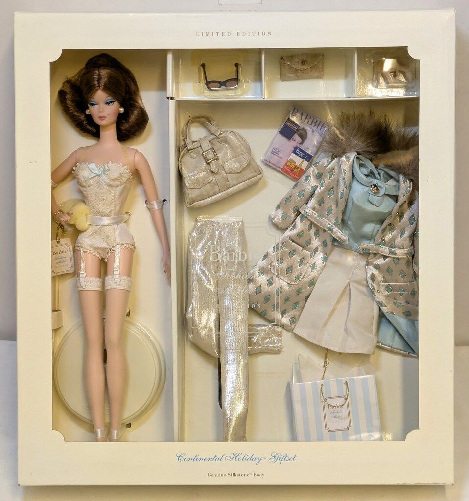 マテル バービー FMC Continental Holiday Gift set