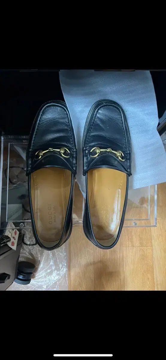 GUCCI グッチ ホースビット ローファー 9 5D