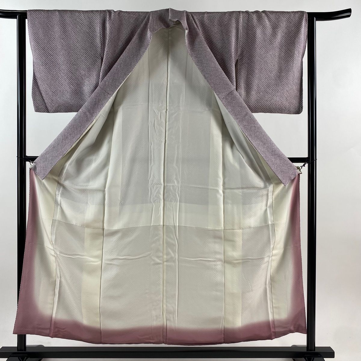 美品 小紋 くすんだ薄紫 縫い締め絞り グラデーション 身丈167.5 美品 小紋 くすんだ薄紫 縫い締め絞り グラデーション 身丈167.5