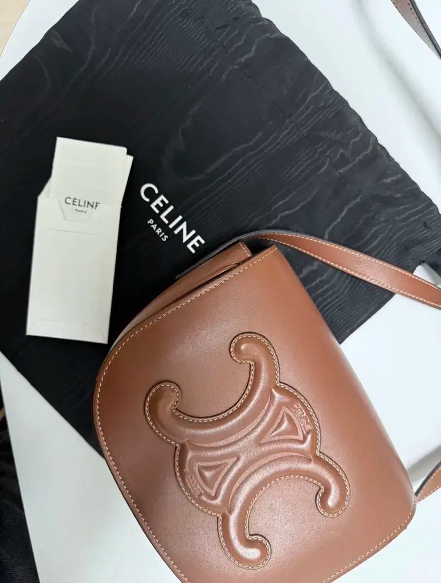 セリーヌ トリオンフ ポルコ バッグ