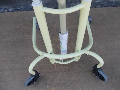 ファッション 送料無料（一部地域を除く）日進医療器 室内用歩行器