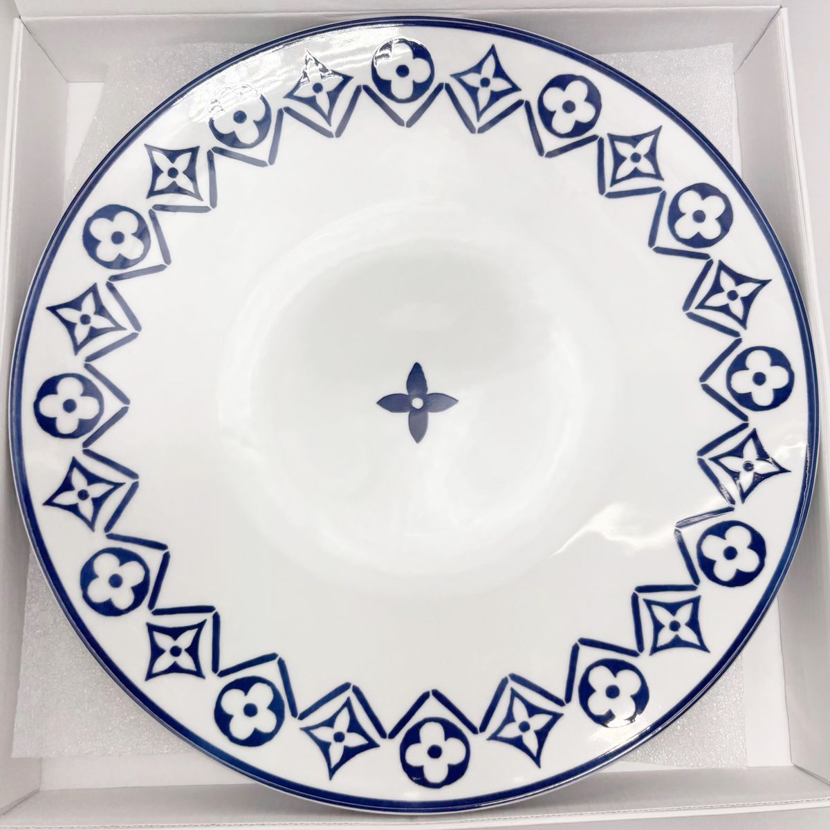 ルイヴィトンお皿二枚セット LOUIS VUITTON ルイヴィトン お皿 セット