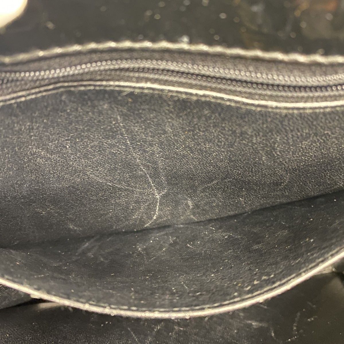 5gc2758-h】シャネル ハンドバッグ マトラッセ パテントレザー  