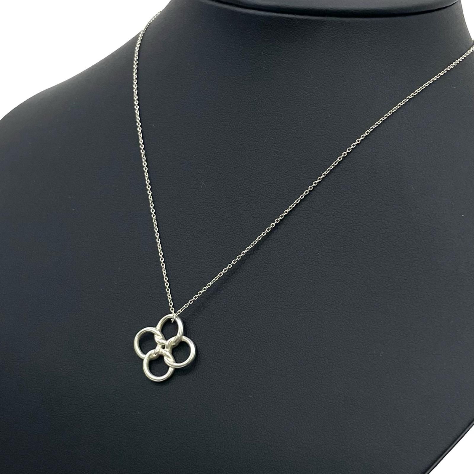 ティファニー　クアドリフォリオネックレス ティファニークアドロフォリオネックレスシルバー