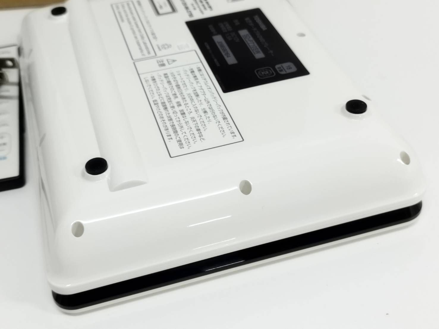 TOSHIBA ポーダブルDVDプレーヤー　SD-P710SW 楽天市場】東芝 sd－p710s regza ポータブルdvdプレーヤーの通販