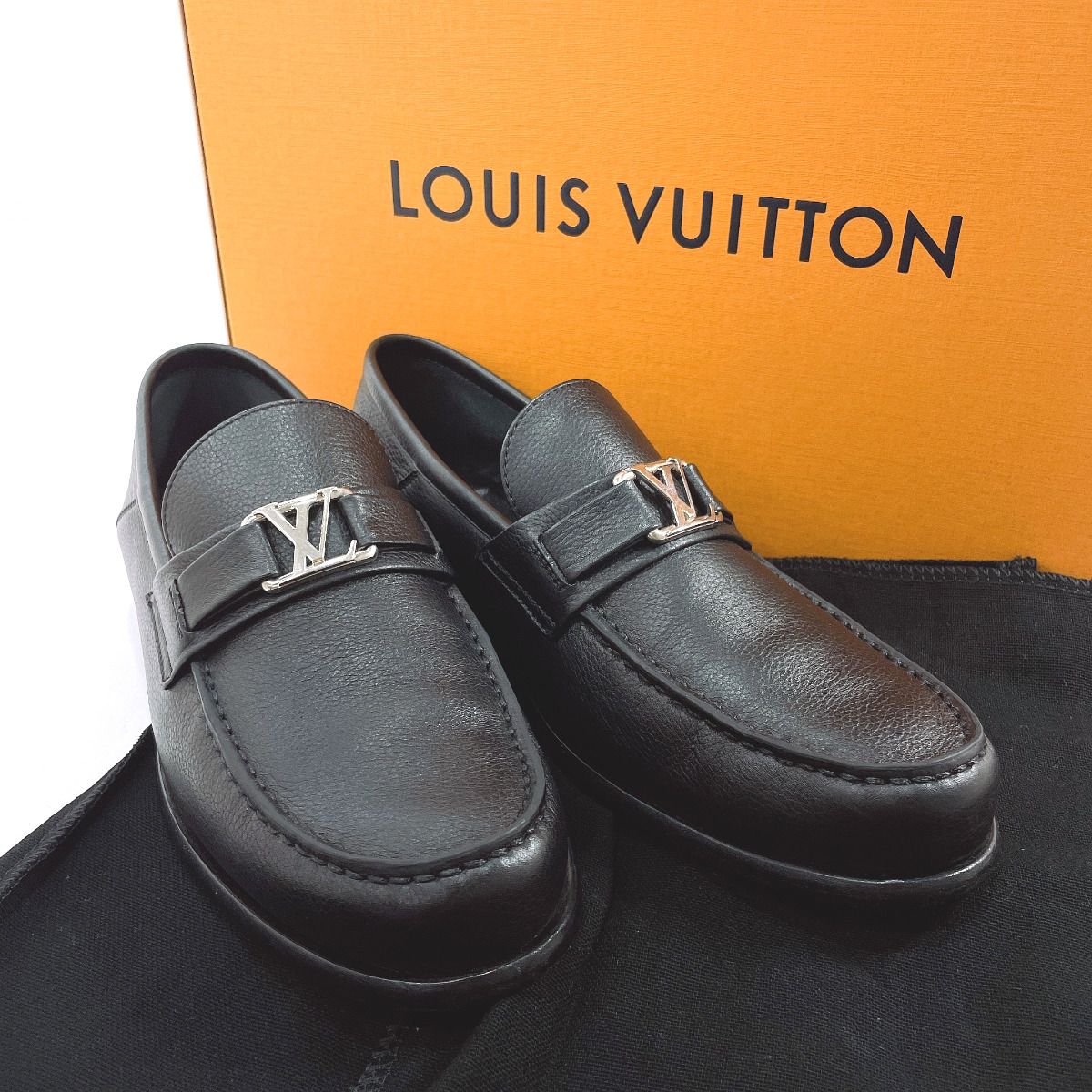 Louis Vuitton ブラック ローファー Louis Vuitton エナメル ローファー ブラック ルイヴィトン ローファー