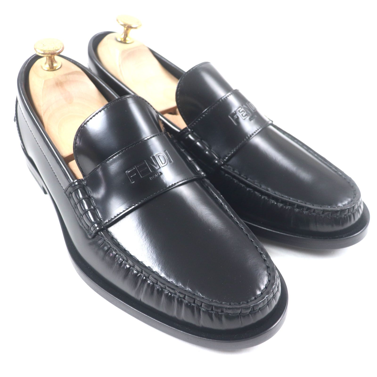 未使用品▽FENDI フェンディ 7D1614 ロゴ刻印入り レザー
