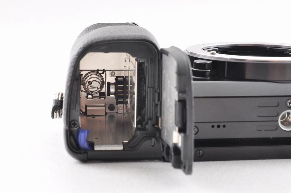 2420万画素 ミラーレス一眼